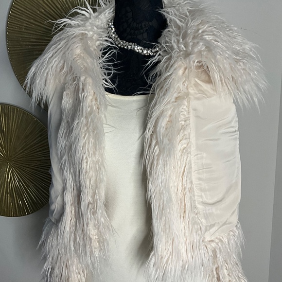 **Mongolian Faux Fur Jacket** - Picture 6 of 6